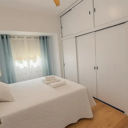 Apartment Leones 9b